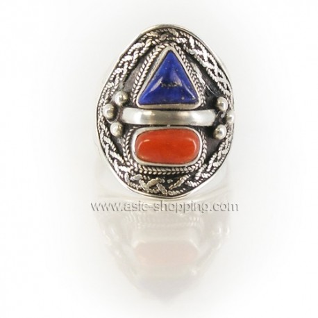 Bague Népal en argent et lapis-lazuli et corail rouge